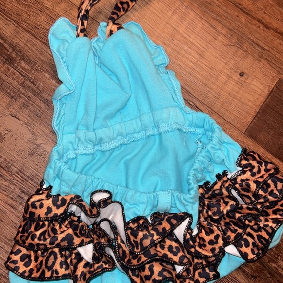 Romper - Picture 2 of 2